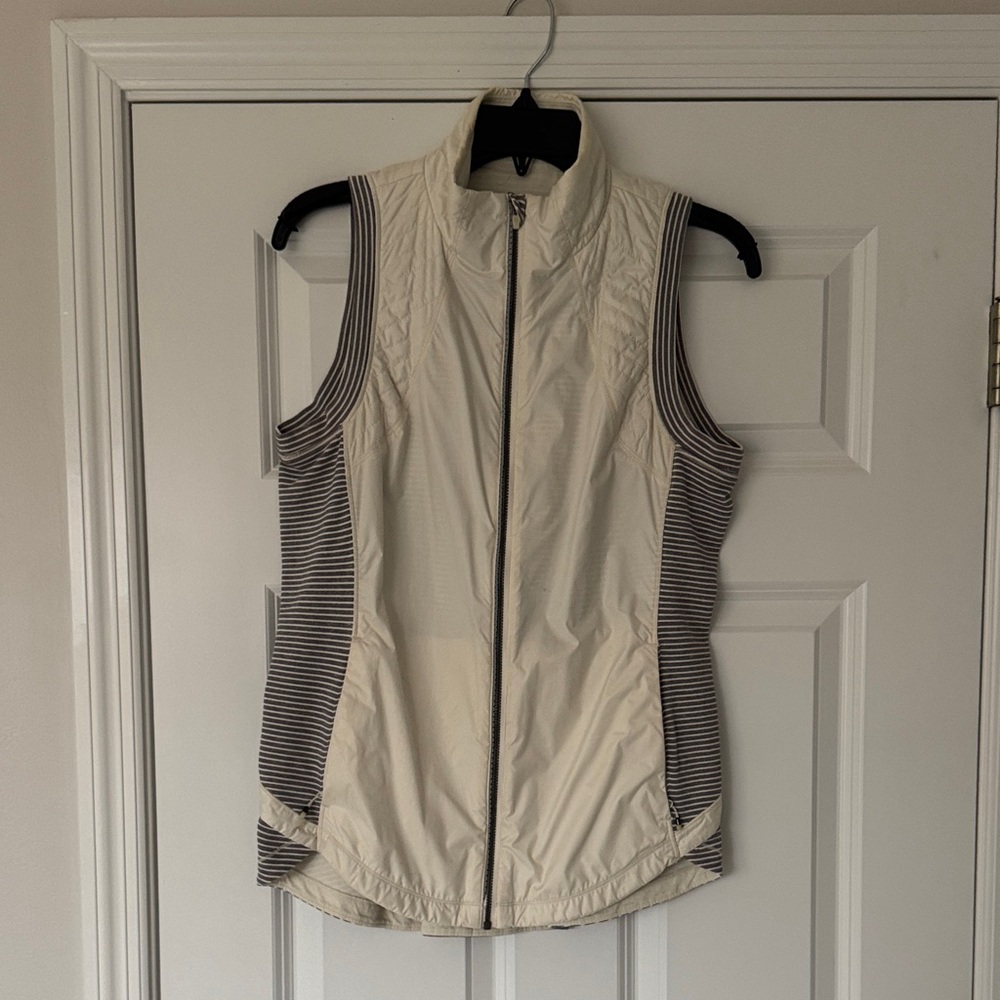 Lululemon Athletica Cream and Black Vest